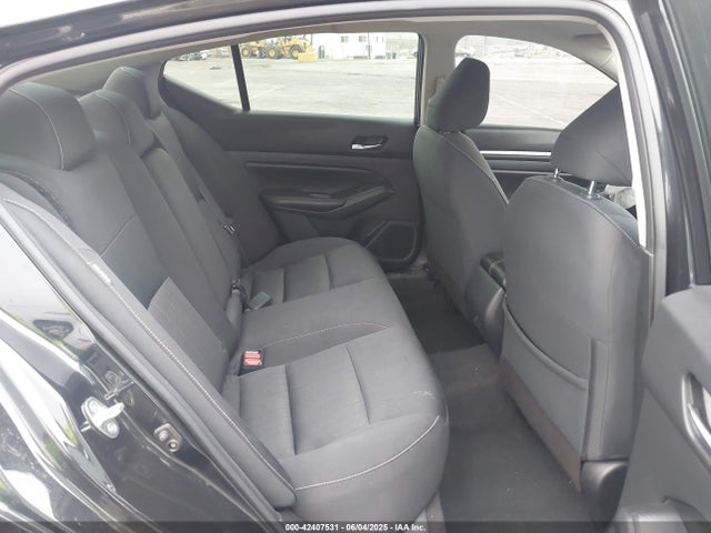 Nissan 2022 2022 1N4BL4DV8NN331938 Image 8