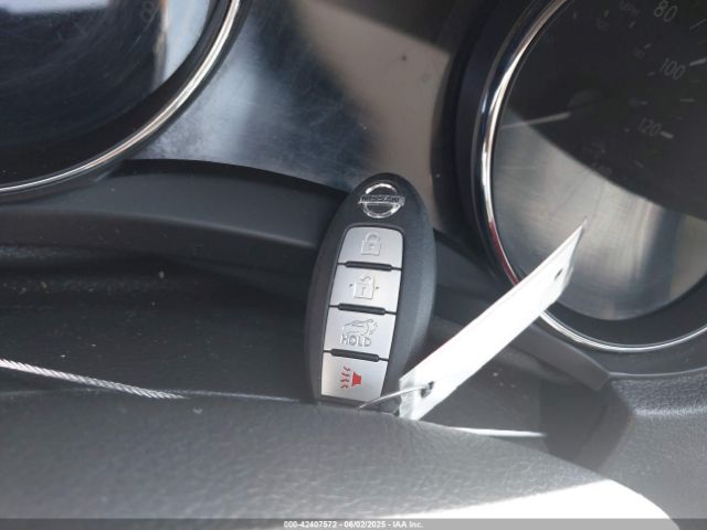 5N1AT2MV2FC763024 Nissan ROGUE SV