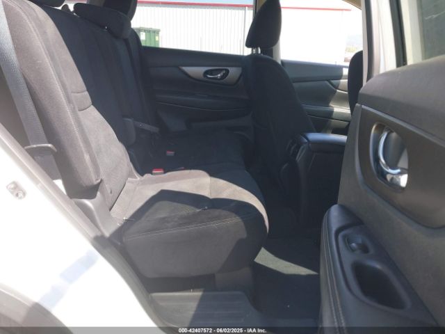 5N1AT2MV2FC763024 Nissan ROGUE SV