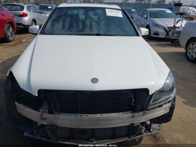 WDDGF4HB5EG245388 Mercedes-Benz 2014