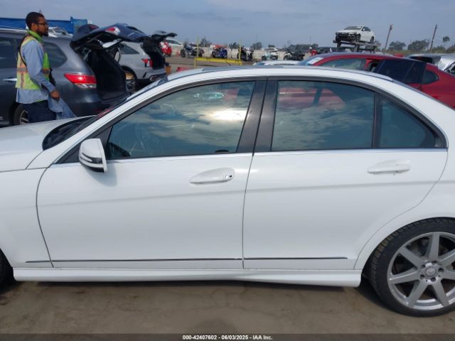 WDDGF4HB5EG245388 Mercedes-Benz 2014