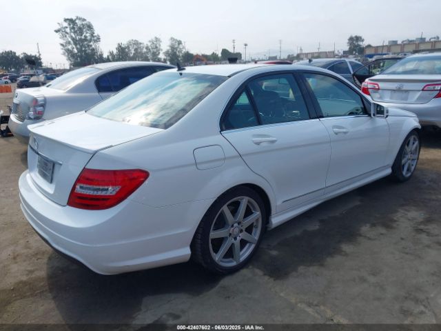WDDGF4HB5EG245388 Mercedes-Benz 2014
