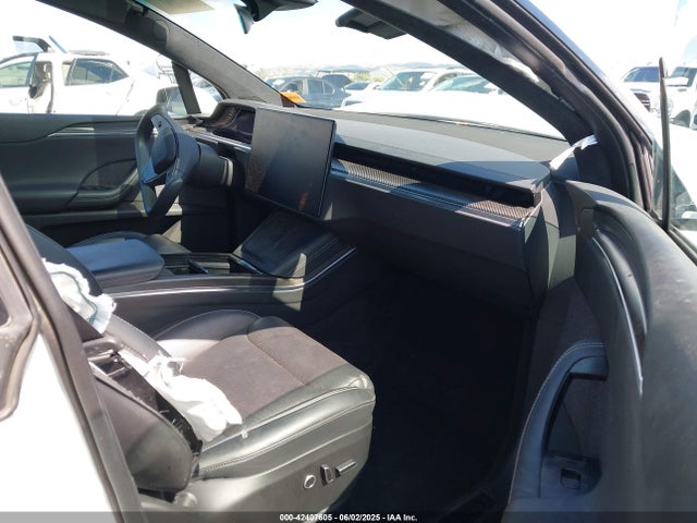 2022 TESLA MODEL X 7SAXCBE66NF351490 Photo 4