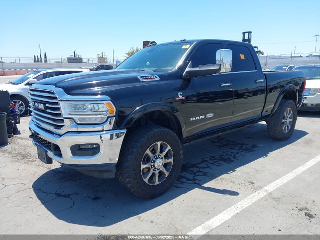 RAM 2019 2019 3C6UR5GL5KG520382 Image 2