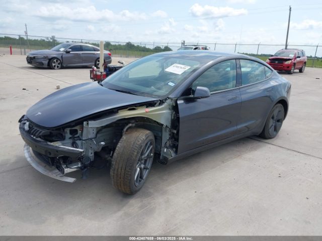 5YJ3E1EA7PF417293 Tesla 2023