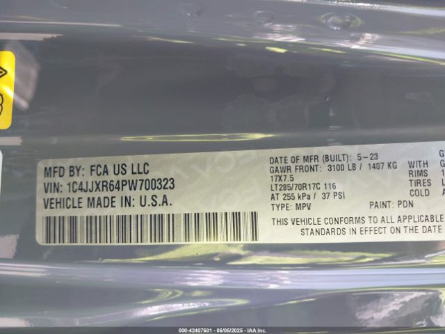 1C4JJXR64PW700323 Jeep 2023