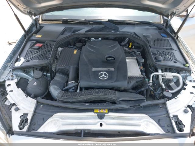 55SWF4KB1FU049991 Mercedes-Benz C 300 4matic/luxury 4matic/sport 4matic