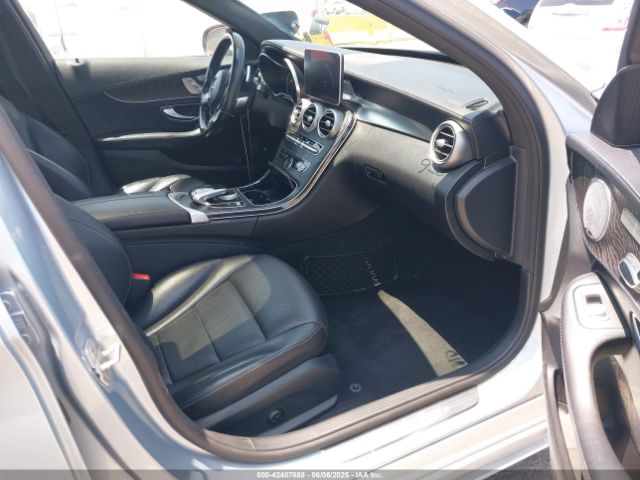55SWF4KB1FU049991 Mercedes-Benz C 300 4matic/luxury 4matic/sport 4matic