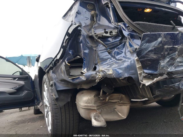 1HGCV1F14KA110472 Honda ACCORD LX