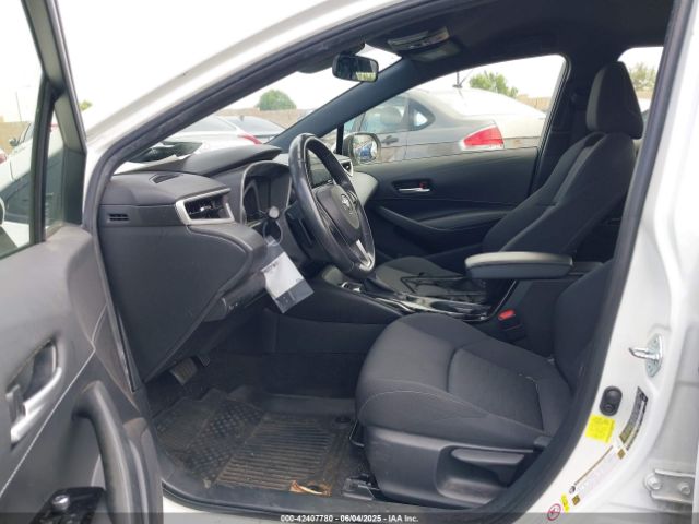 JTNK4RBE3K3005586 Toyota COROLLA SE