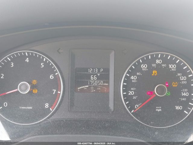 3VWD17AJ6EM368926 Volkswagen Jetta 1.8t Se