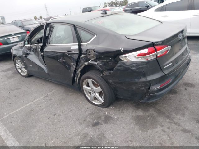 2019 FORD FUSION HYBRID 3FA6P0LU4KR187403 Photo 2