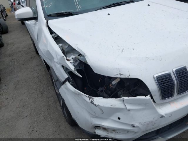 2019 JEEP CHEROKEE 1C4PJLDB5KD332729 Photo 5