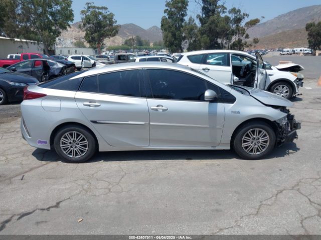 JTDKARFP5K3111773 Toyota Prius Prime Plus