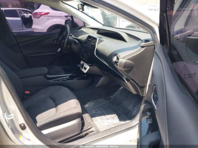 JTDKARFP5K3111773 Toyota Prius Prime Plus