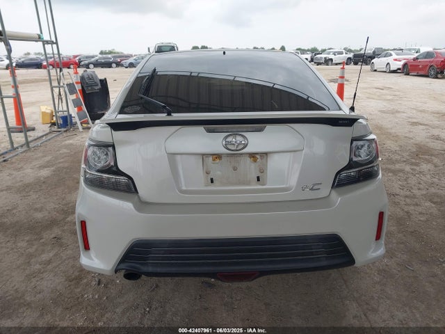 JTKJF5C73GJ017350 Scion 2ar-fe