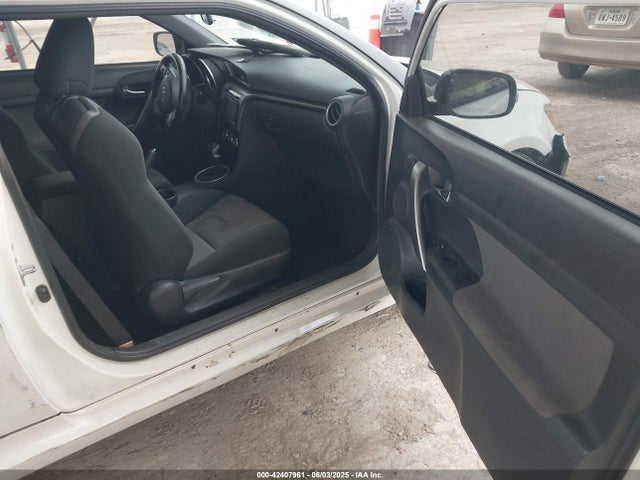 JTKJF5C73GJ017350 Scion 2ar-fe