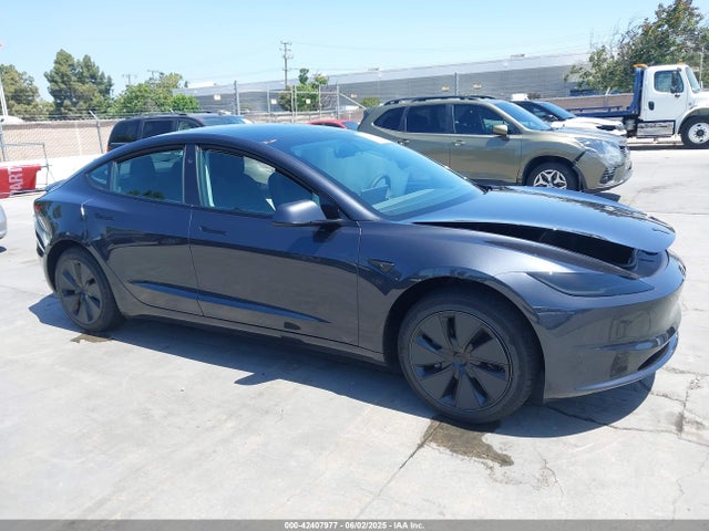 2025 TESLA MODEL 3 5YJ3E1EA3SF020964 Photo 0