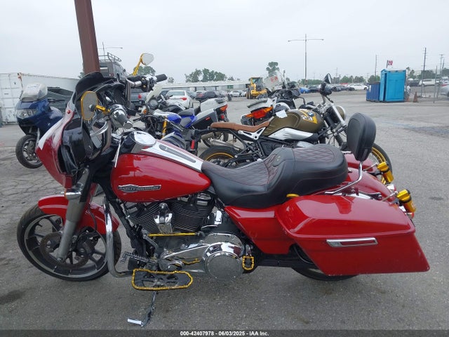 42407978 :رقم المزاد ، 1HD1KBC24MB639918 vin ، 2021 Harley-davidson Flhx مزاد بيع