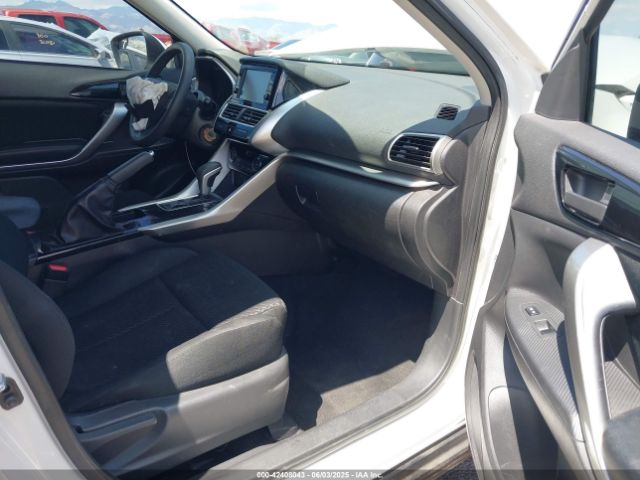 2019 MITSUBISHI ECLIPSE CROSS JA4AS3AA9KZ014205 Photo 4