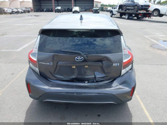 JTDKDTB36J1608039 Toyota Prius C Four