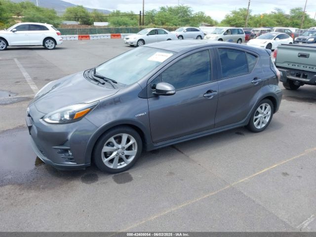 JTDKDTB36J1608039 Toyota Prius C Four