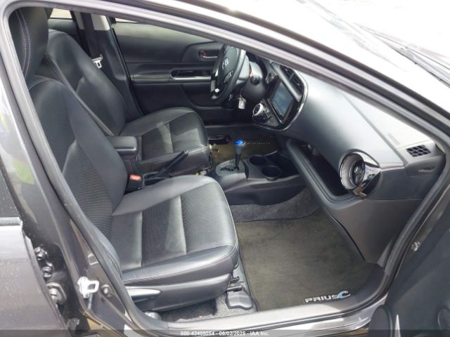 JTDKDTB36J1608039 Toyota Prius C Four