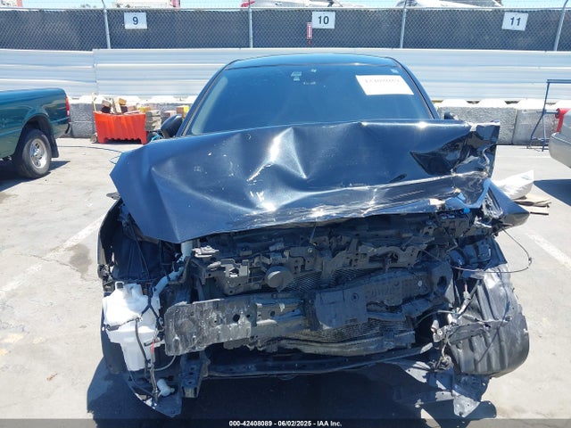 3MYDLBYV6JY309419 Toyota p5v