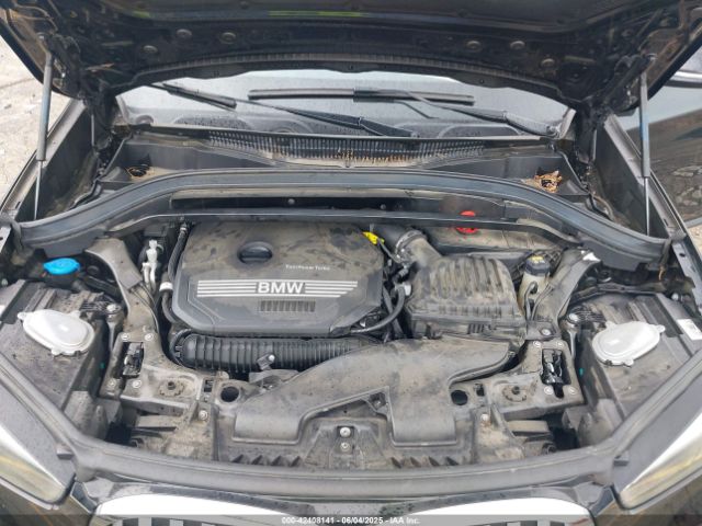 2021 BMW X1 WBXJG7C09M5U09887 Photo 9