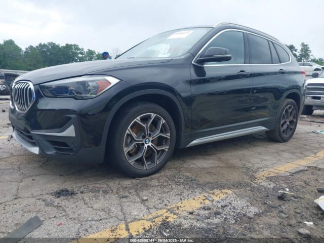 2021 BMW X1 WBXJG7C09M5U09887 Photo 1