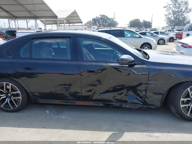WBA23EH02PCM14257 BMW 740I