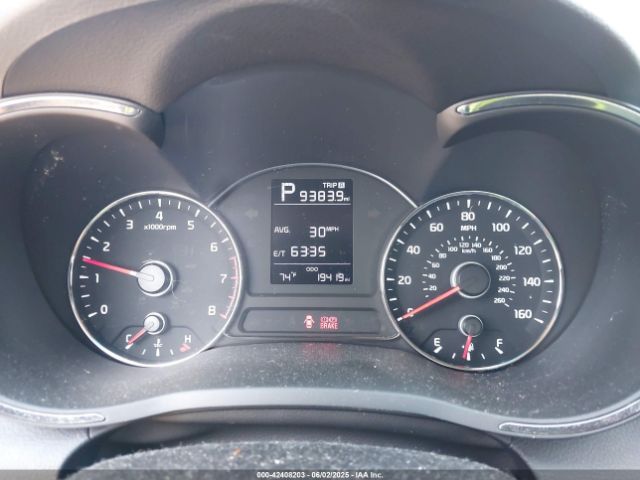 3KPFK4A73JE243513 KIA FORTE LX