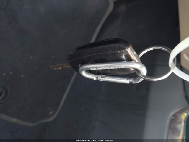 5XYKT3A66EG426099 KIA SORENTO LX