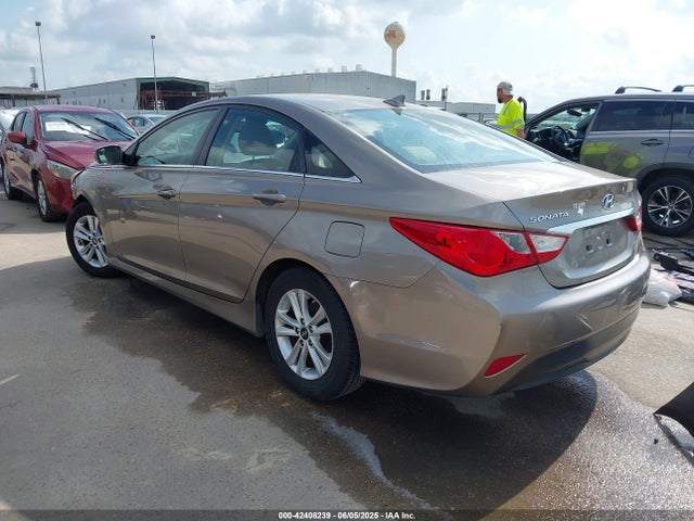 5NPEB4AC2EH910856 Hyundai gamma