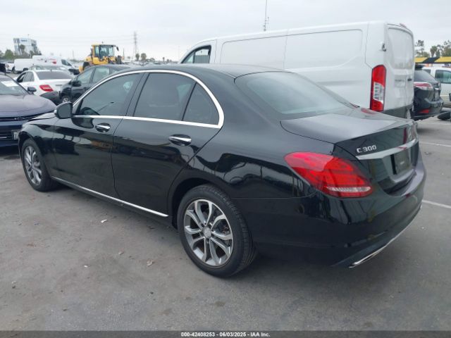 2015 MERCEDES-BENZ C 300 55SWF4KB4FU033557 Photo 2
