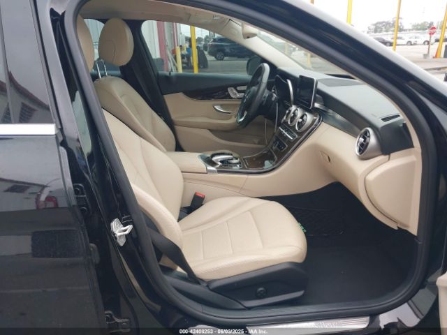 2015 MERCEDES-BENZ C 300 55SWF4KB4FU033557 Photo 4