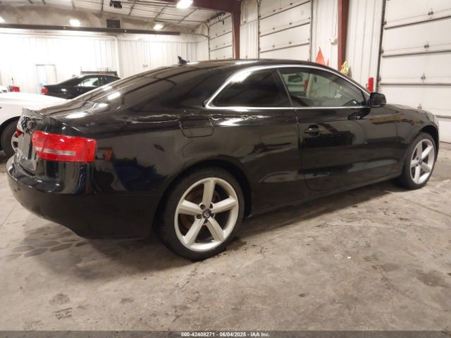 2010 AUDI A5 WAULFAFR9AA052274 Photo 3