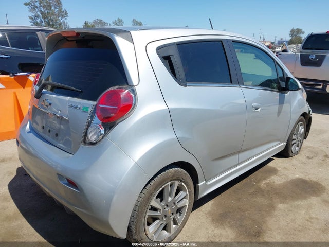 Chevrolet Spark Ev 2lt 2016 KL8CL6S04GC575756 Image 4