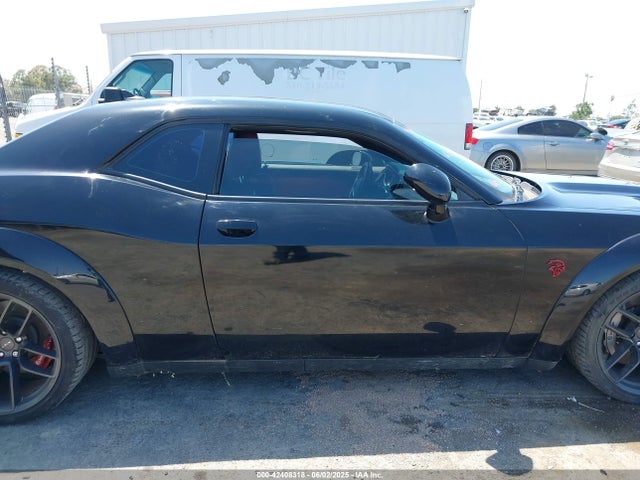 2C3CDZC97JH138152 Dodge Challenger