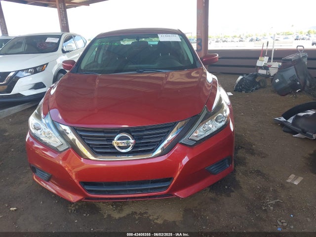 1N4AL3AP3HN334570 Nissan 2017