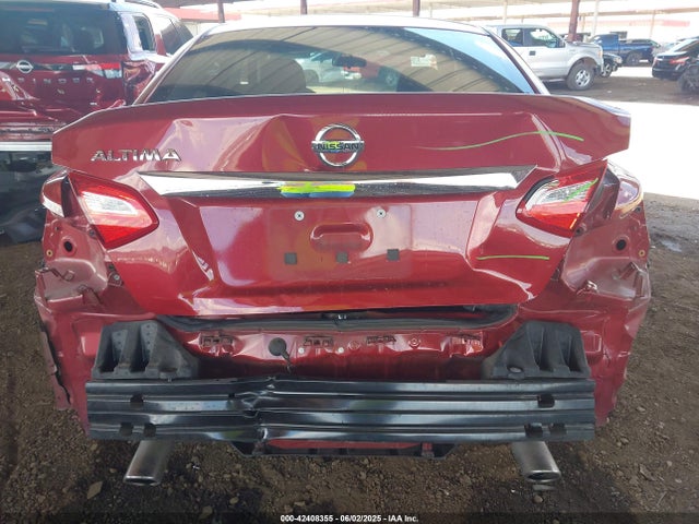 1N4AL3AP3HN334570 Nissan 2017