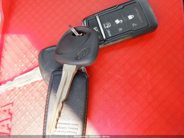 5NPD84LF7HH030855 Hyundai ELANTRA SE