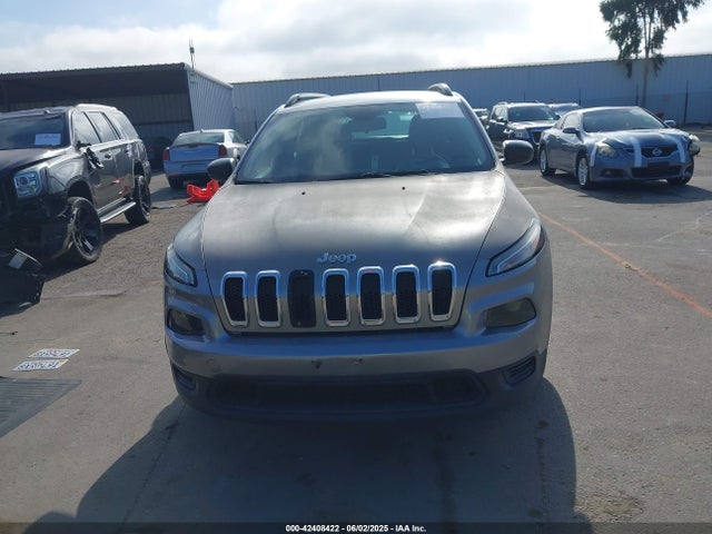 1C4PJLAB1FW766757 Jeep Cherokee