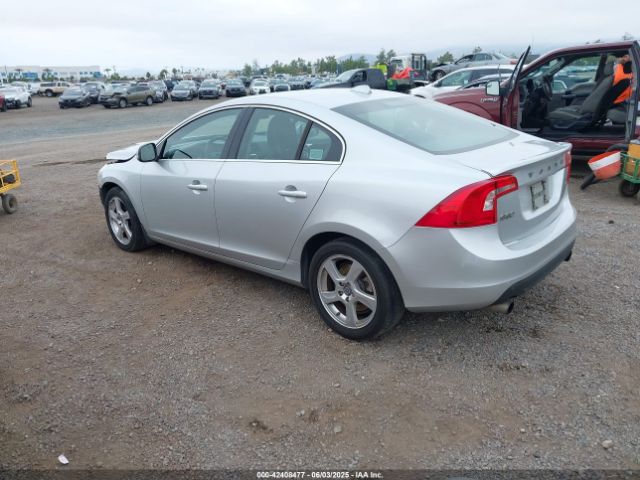 2012 VOLVO S60 YV1622FS8C2127445 Photo 2