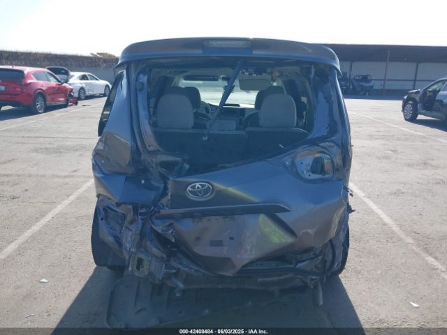5TDKK3DC7ES427253 Toyota Sienna Le V6 8 Passenger