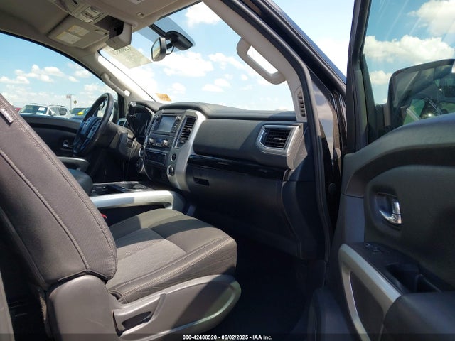 1N6AA1E51HN549407 Nissan TITAN SV