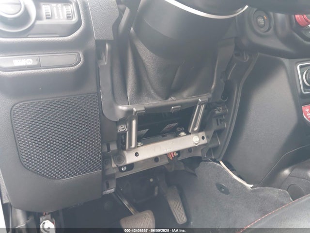 1C6JJTBG7LL110714 Jeep 2020