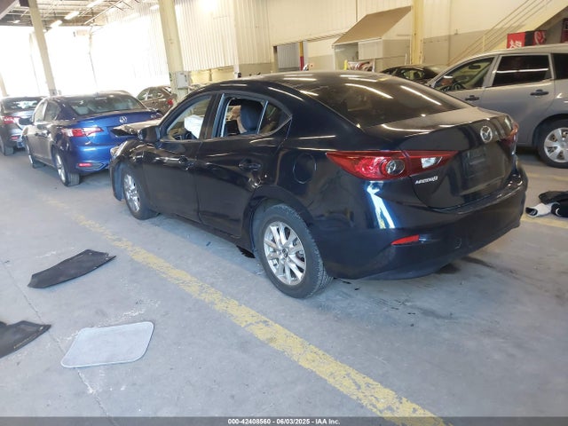 JM1BM1U77G1337389 Mazda pe