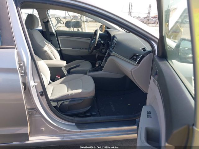 5NPD74LF0HH189378 Hyundai ELANTRA SE