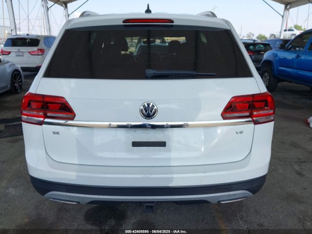 1V2CR2CAXJC594811 Volkswagen 2018
